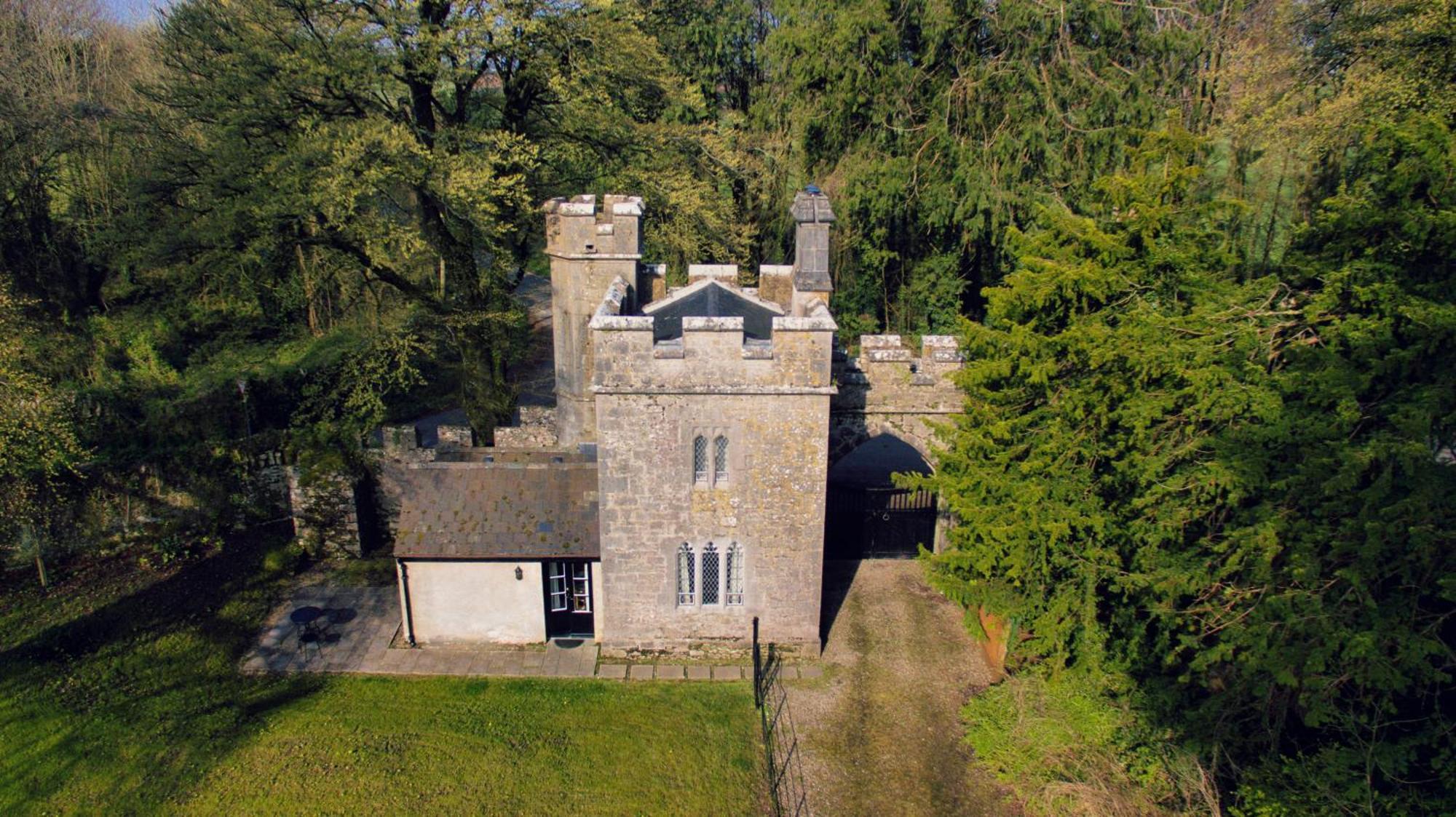 Willa Anne'S Grove Miniature Castle Castletownroche Zewnętrze zdjęcie